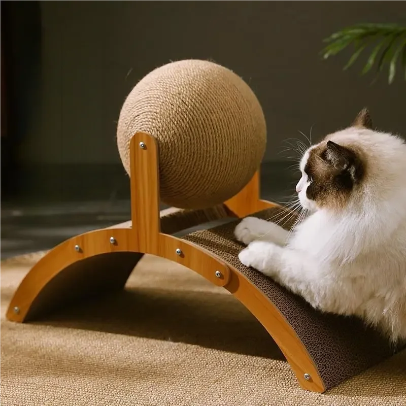 Tiragraffi a sfera in sisal con base in legno