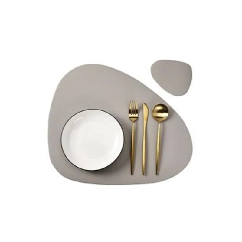 Set Tovagliette e Sottobicchieri in Ecopelle Crema - Antigrasso, Impermeabili (1/4/6 Set)
