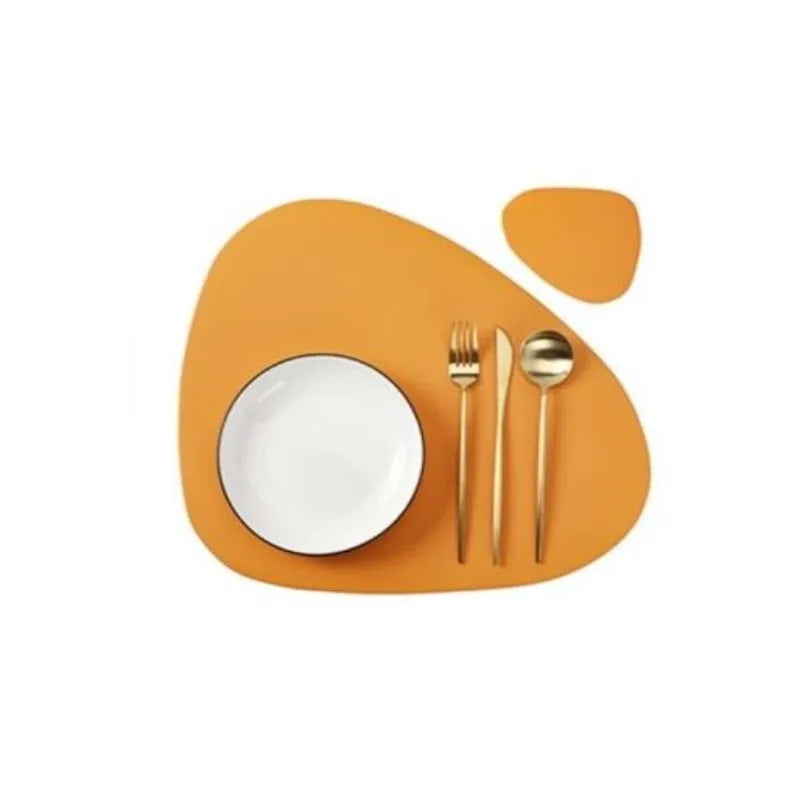 Set Tovagliette e Sottobicchieri in Ecopelle Crema - Antigrasso, Impermeabili (1/4/6 Set)