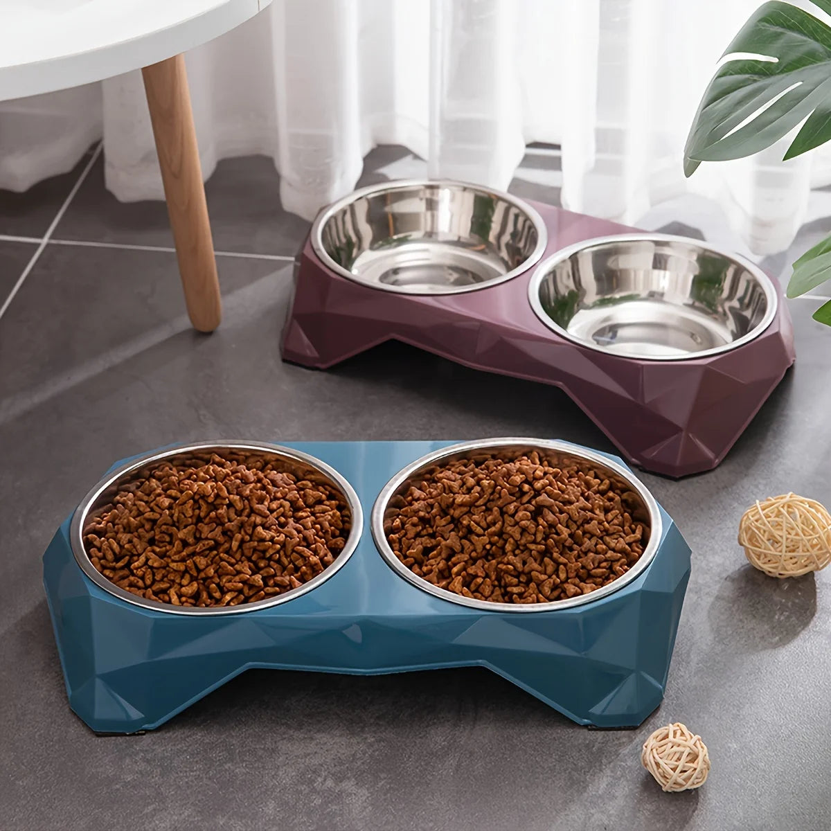 Stainless Steel Double Pet Bowl with Diamond Pattern - Large Capacity Non-Slip Food & Water Feeder for Dogs and Cats